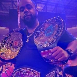 Meet your Posher, Dee